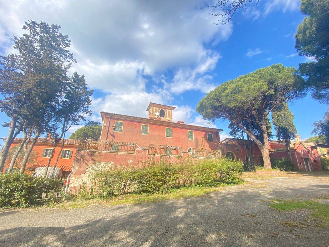Vendita Villa bifamiliare, in zona STAGNO, COLLESALVETTI