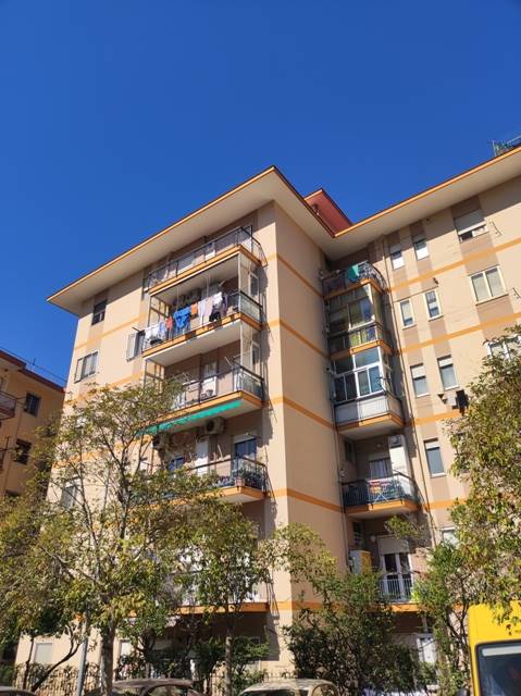 Vendita Appartamento, in zona IRNO / CALCEDONIA/ PETROSINO, SALERNO