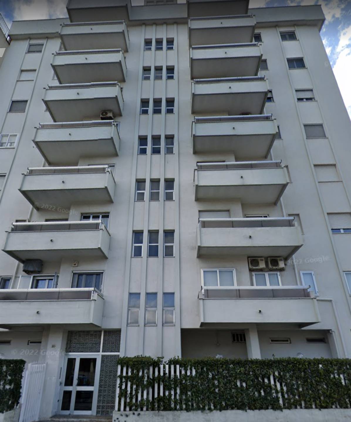 Vendita Appartamento, in zona LAGHI, TARANTO