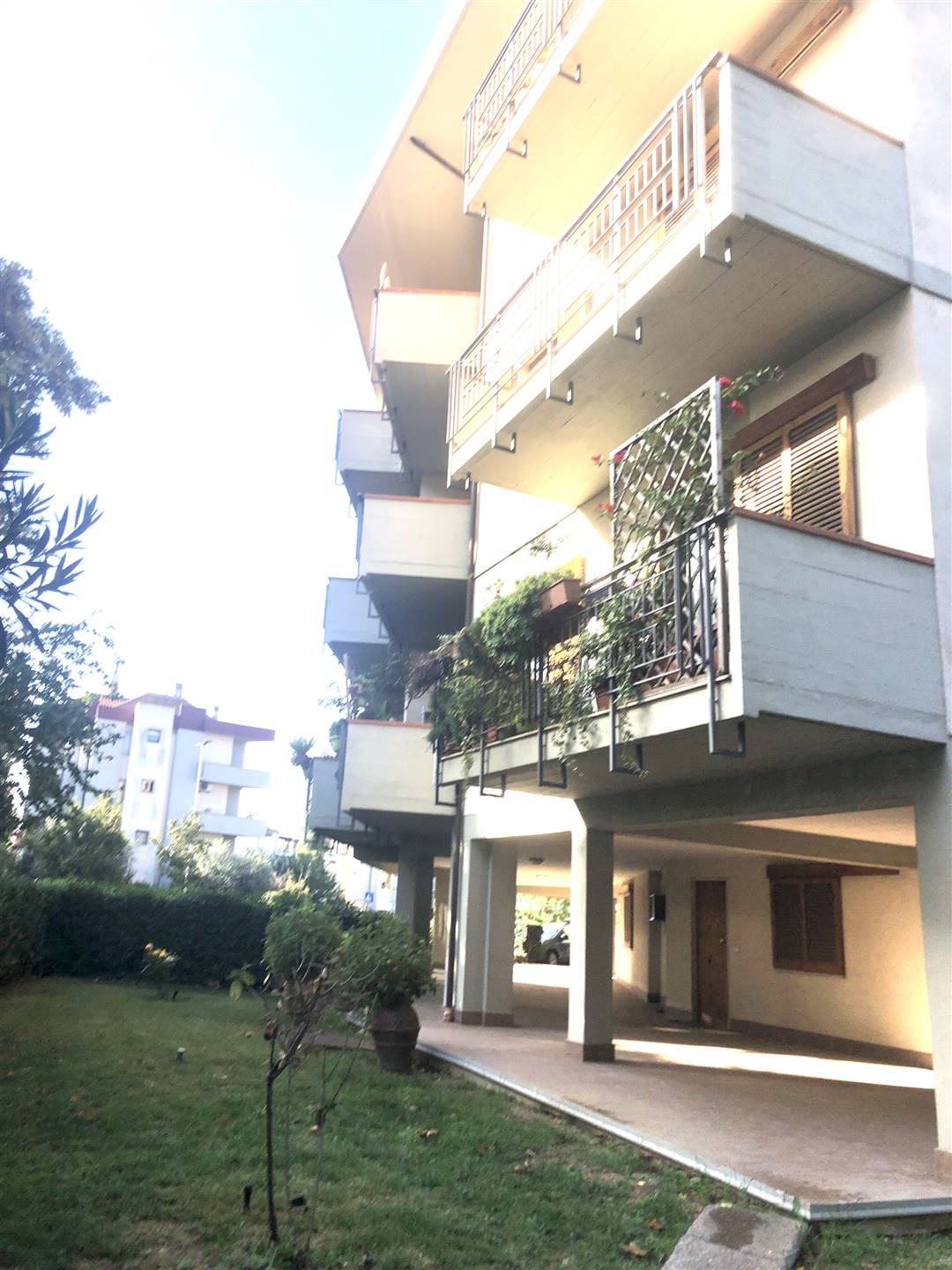 ingresso condominiale