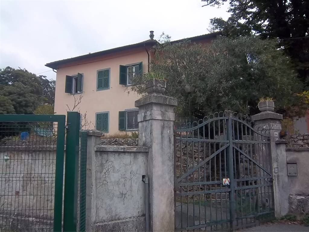 Villa abitabile in zona Termo,limone,melara a la Spezia