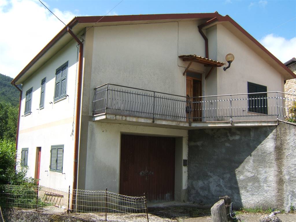 Casa singola in vendita a Fivizzano Massa Carrara