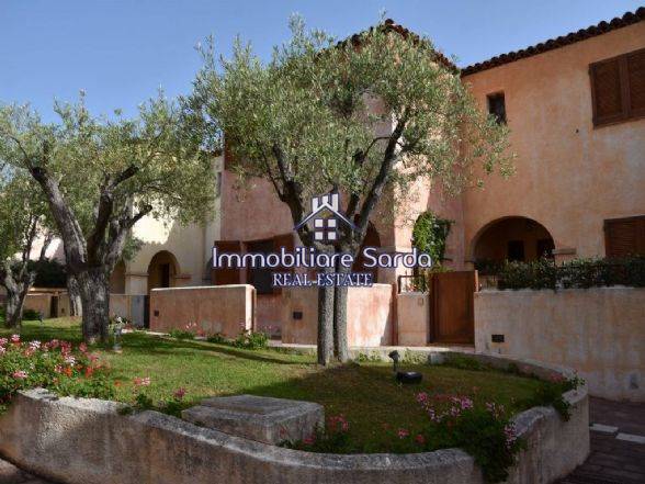 Villa a schiera in vendita a Arzachena Sassari Cannigione