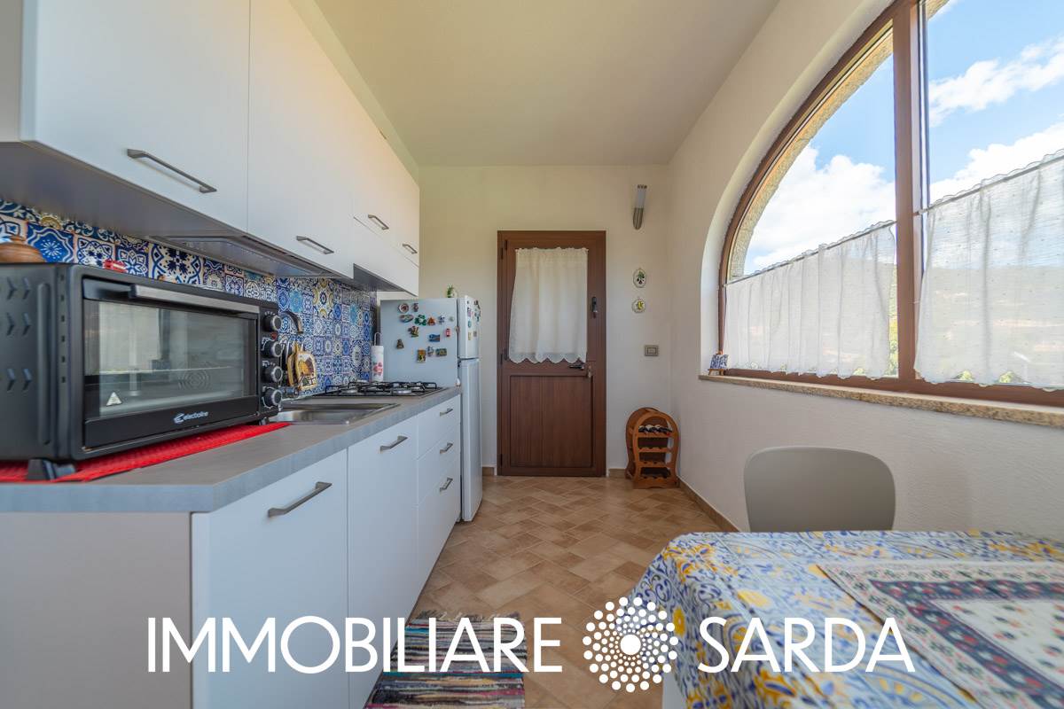 Cucina-vista mare-Lu Impostu