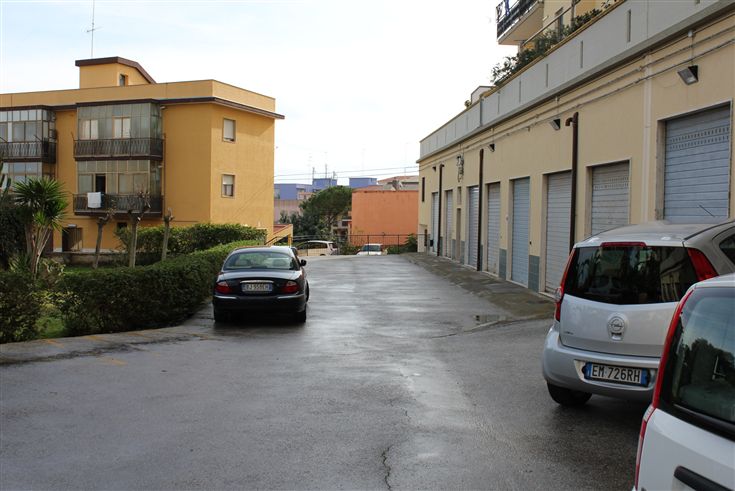 Garage / Posto auto in Via Corinto 14 in zona Tica-tisia a Siracusa