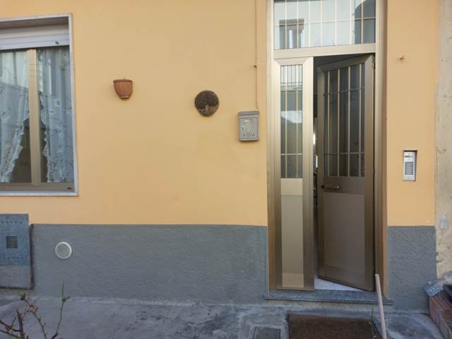 Casa semi indipendente in Via Garibaldi 4 a Bernareggio