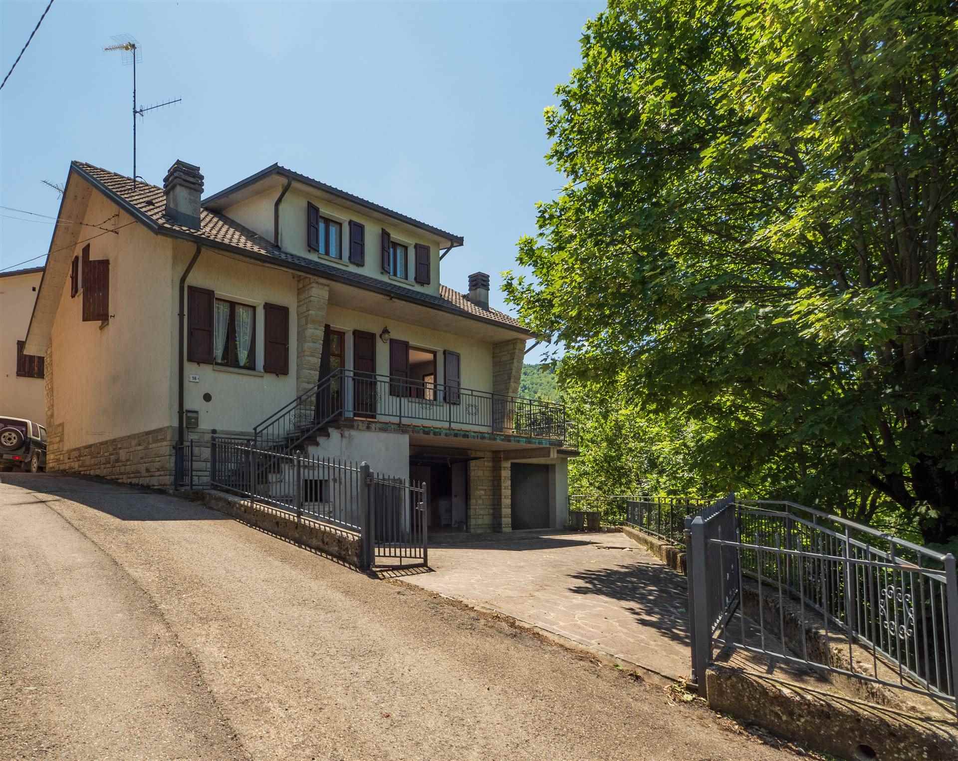 Villa in vendita a Palagano Modena