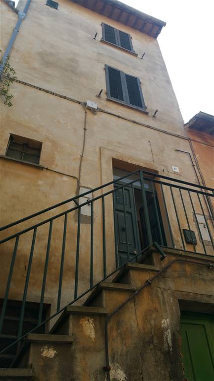 Appartamento Indipendente Vende Tuscania