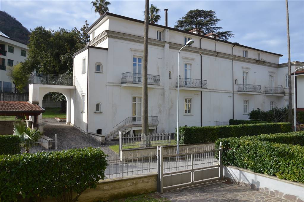 Villa ristrutturata in zona Pignano a Lauro