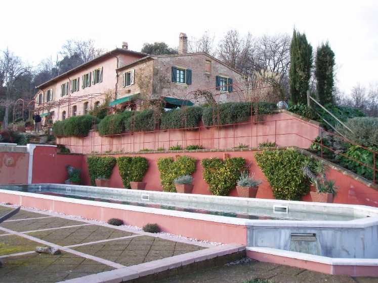 Rustico casale in ottime condizioni in zona Casciana Terme a Casciana Terme Lari