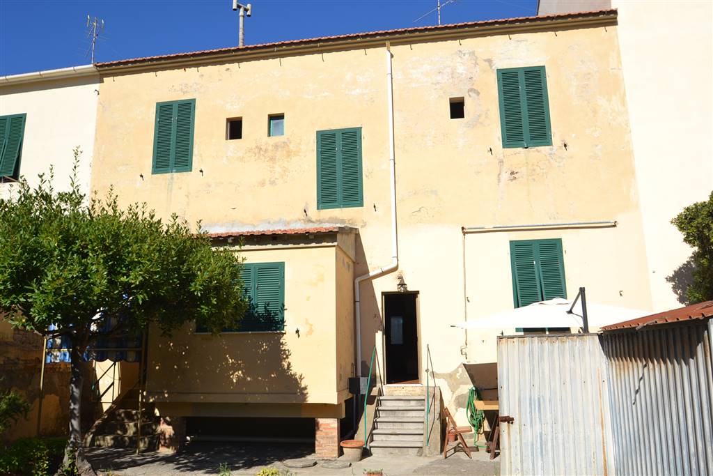 Appartamento indipendente in Via Aurelia in zona Rosignano Solvay a Rosignano Marittimo