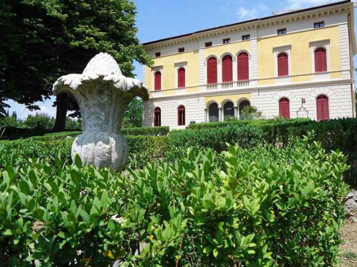 Villa in vendita a Siena Periferia
