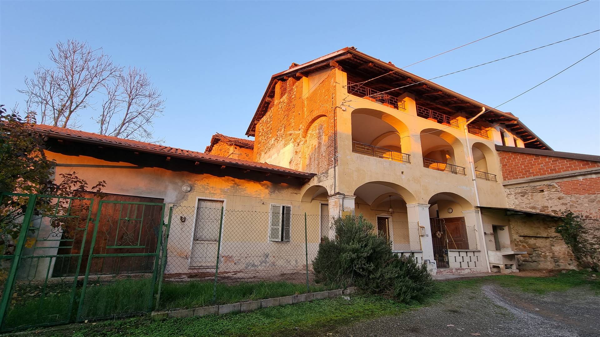 Casa semi indipendente in Via Dante a Roasio