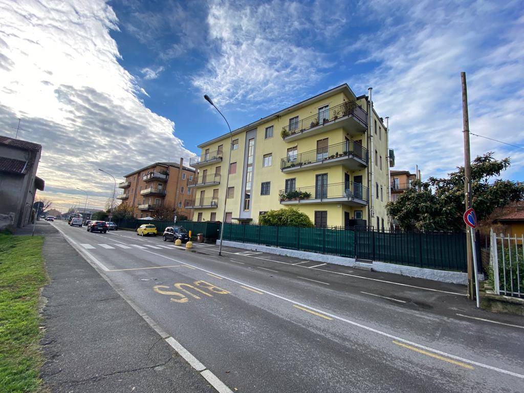 SANT'AGATA, CASSINA DE'PECCHI, Apartment for sale, Excellent Condition, Heating Individual heating system, Energetic class: G, Epi: 300 kwh/m2 year, placed at 3° on 3, composed by: 2 Rooms, Show 