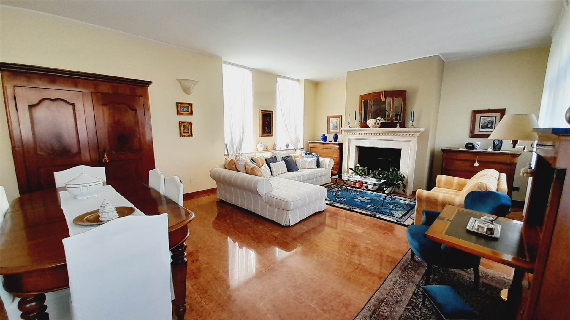 Villa bifamiliare in vendita a Vigevano Pavia