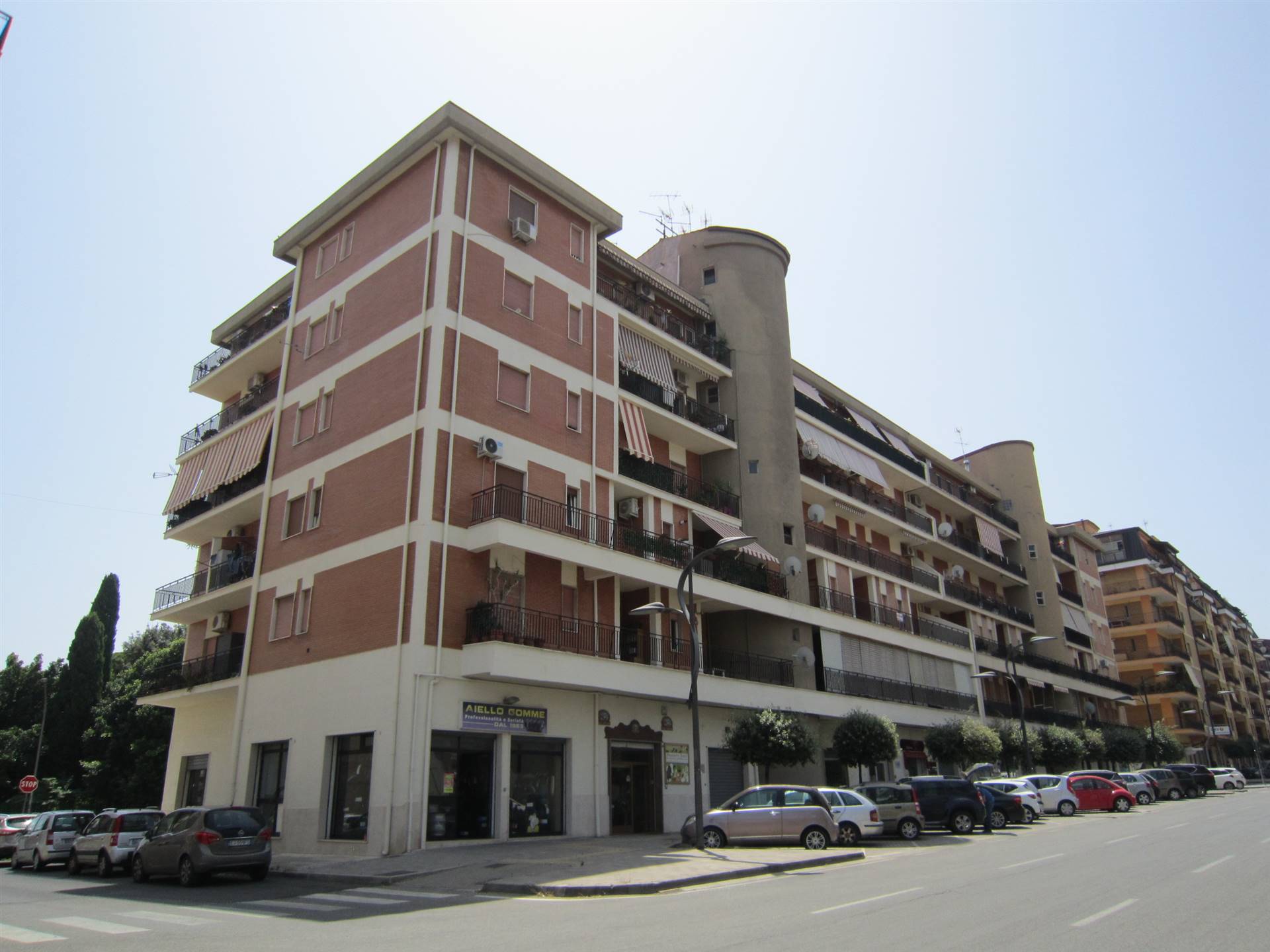 Appartamento in Viale l. de Rosis 62 a Corigliano-rossano