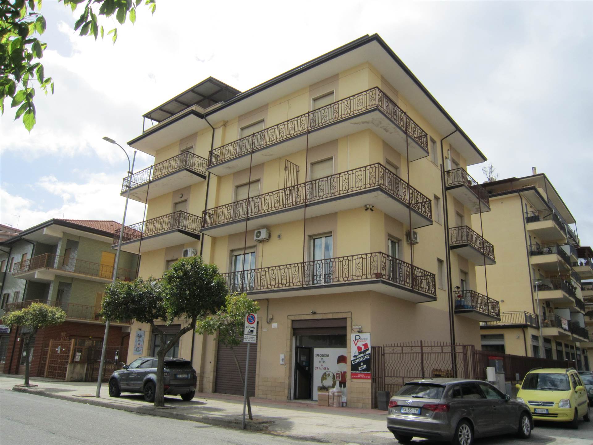 Appartamento in Via Nazionale 371 a Corigliano-rossano