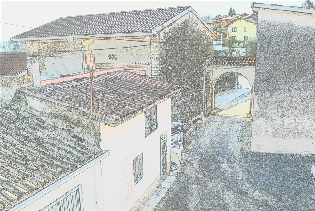 POLPENAZZE DEL GARDA, Farmhouse for sale of 260 Sq. mt., Be restored, placed at 2° on 2, composed by: 6 Rooms, Parking space, Loft, Cellar, Balcony, 