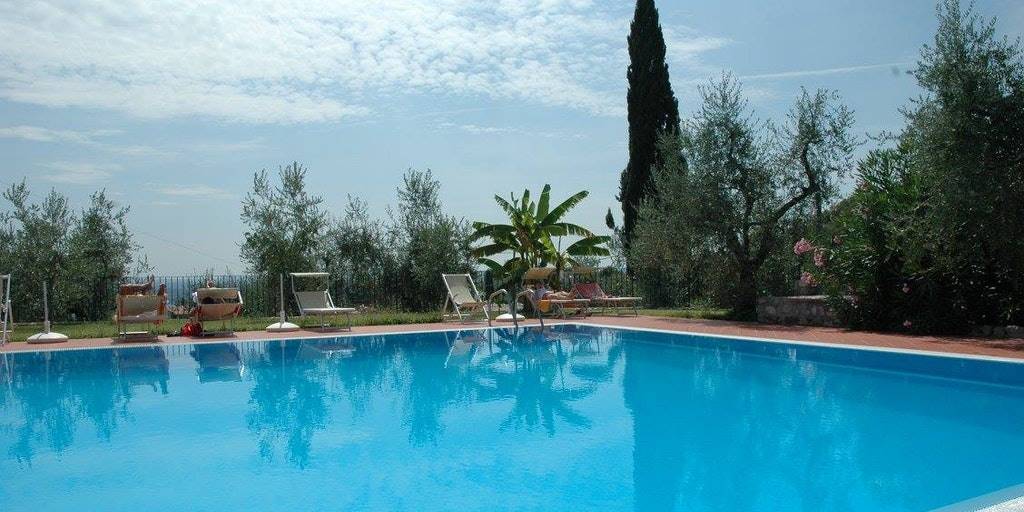 CHIZZOLINE, SOIANO DEL LAGO, Apartment for rent of 50 Sq. mt., Energetic class: A, composed by: 2 Rooms, Garden, Swimming pool, Price: € 2,200