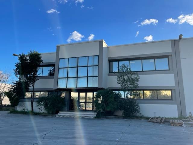 STAZIONE DI MONTALTO, MONTALTO UFFUGO, Industrial warehouse for sale of 4300 Sq. mt., Almost new, Energetic class: G, composed by: , Reserved