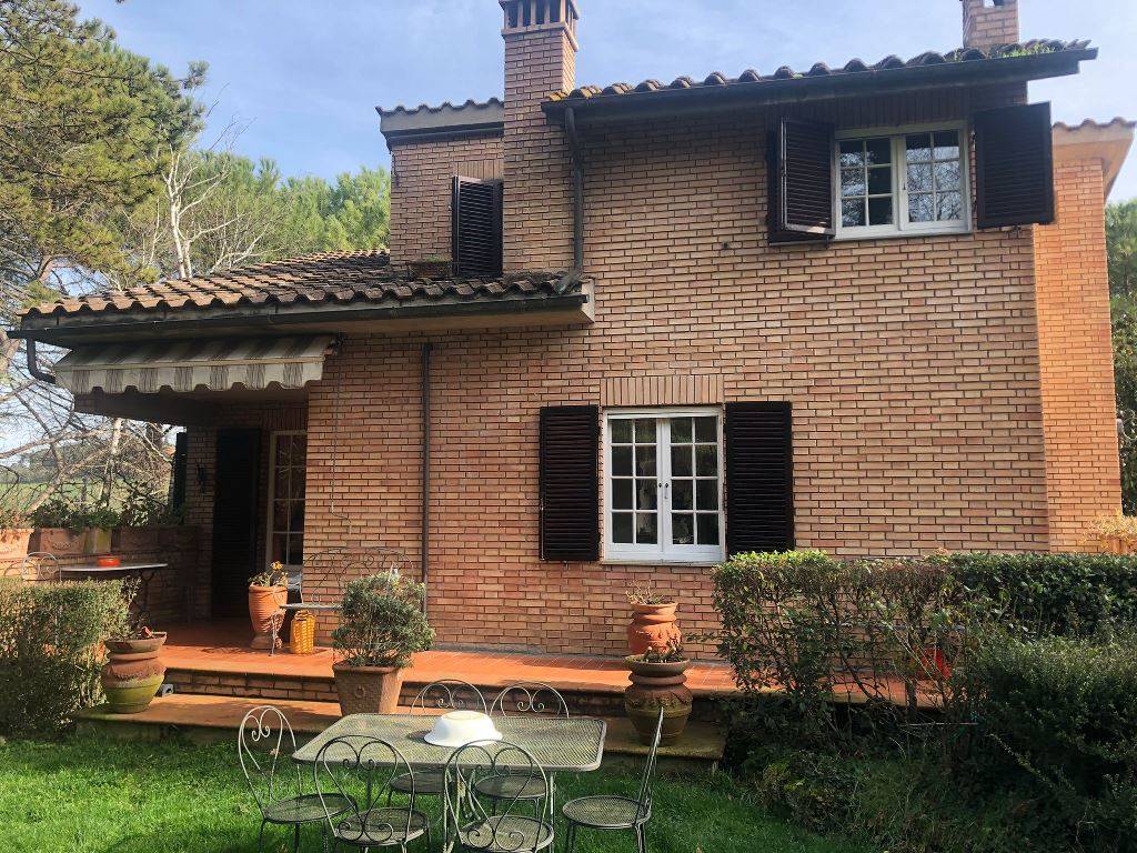 Villa in vendita a Siena Due Ponti