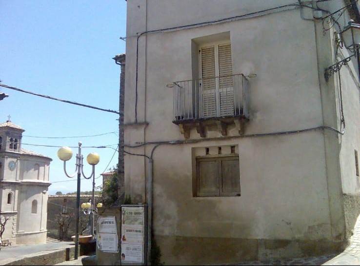 Palazzo in vendita a San Benedetto Ullano Cosenza