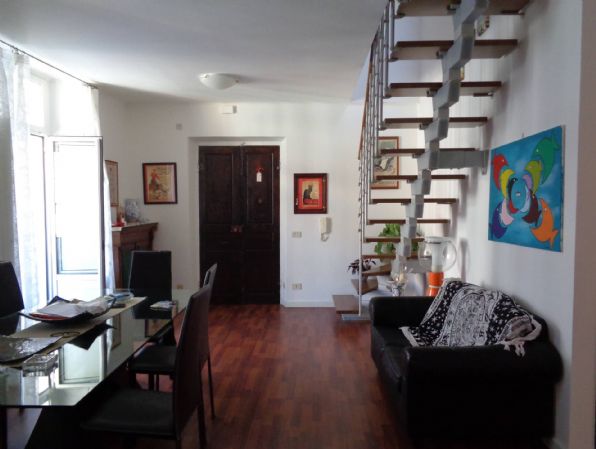 CENTRO STORICO, SAVONA, Apartment for sale of 135 Sq. mt., Excellent Condition, Heating Individual heating system, Energetic class: G, Epi: 1000 