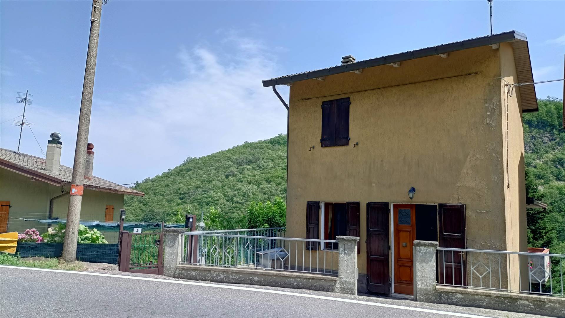 Casa singola in Via Ca'Di landino 9 in zona Baragazza a Castiglione Dei Pepoli