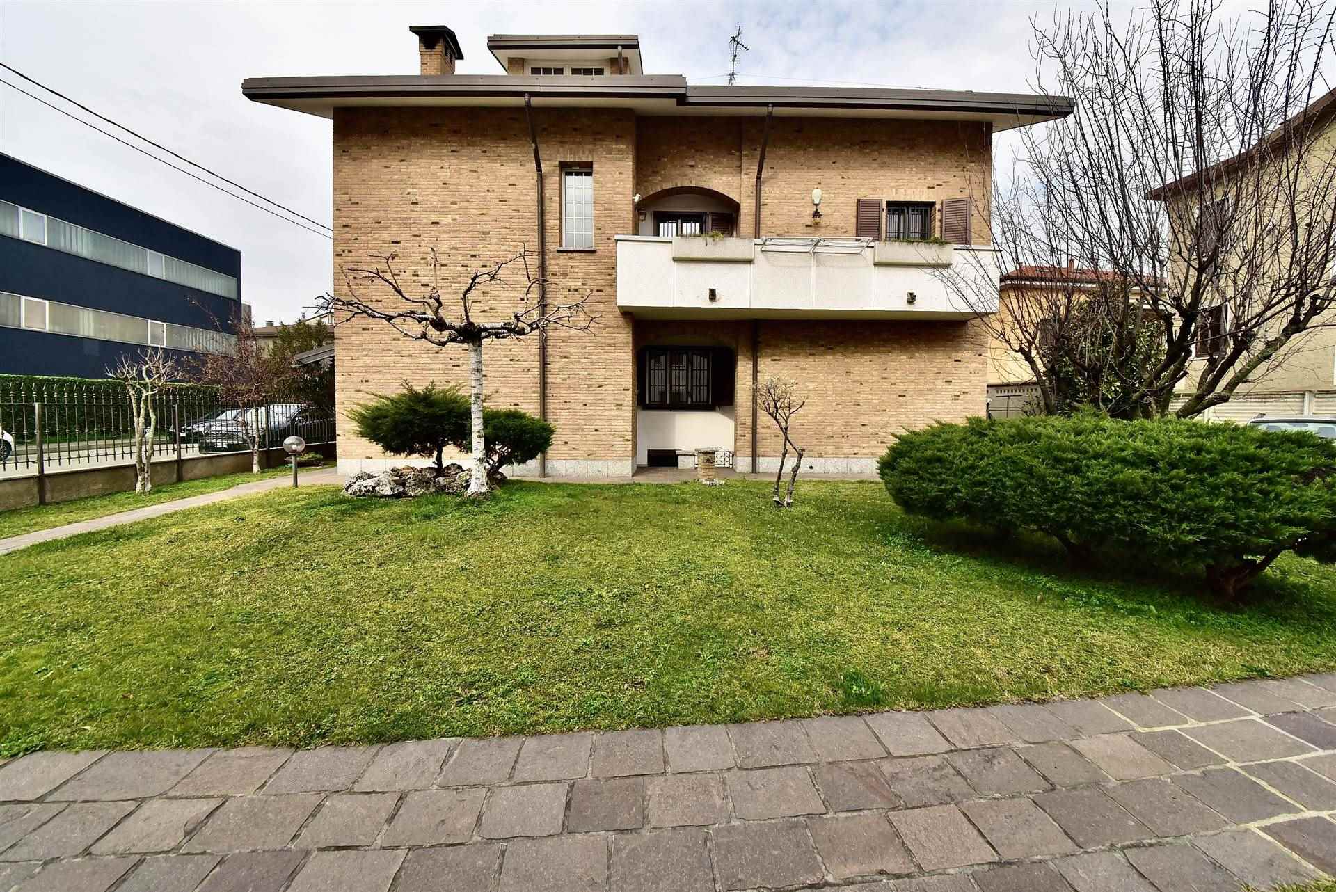 Villa in ottime condizioni a Nova Milanese