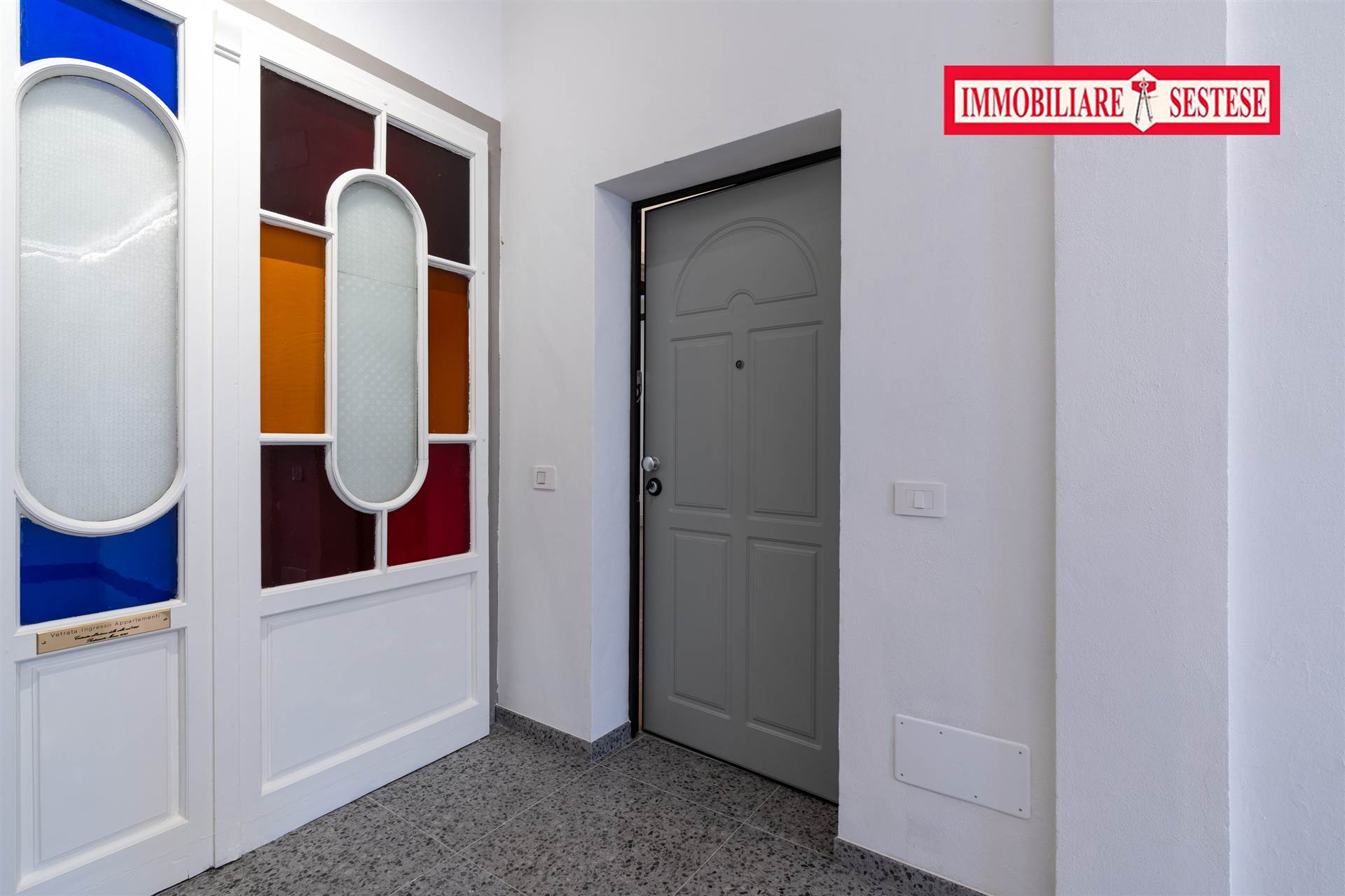 ingresso dal vano scale