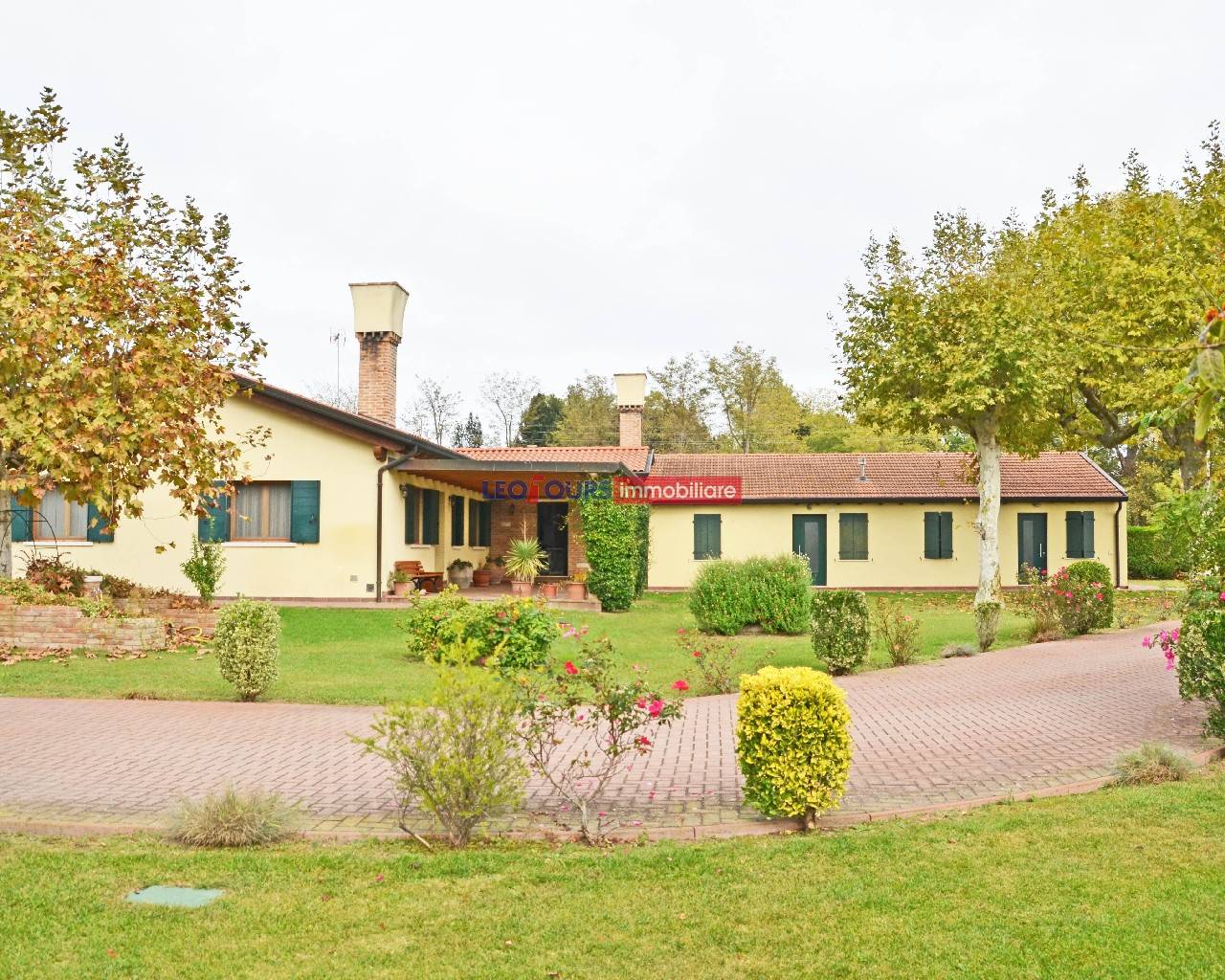 Villa bifamiliare in vendita a Cavallino Treporti Venezia Punta Sabbioni