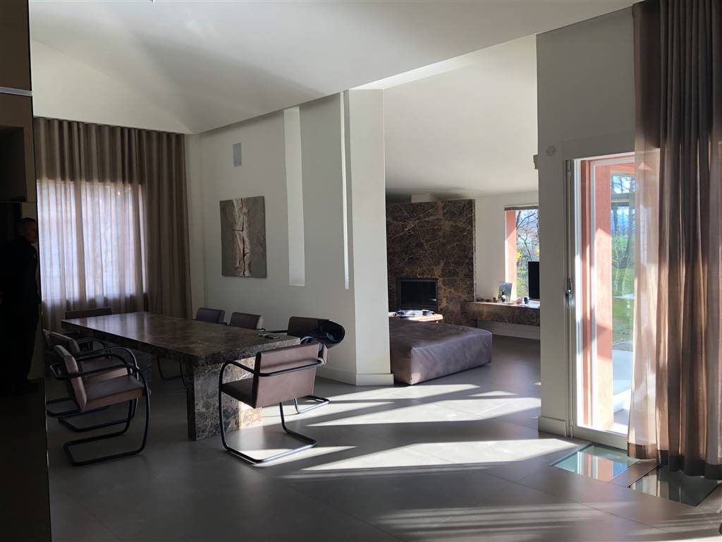 Villa in vendita a Piacenza Pittolo