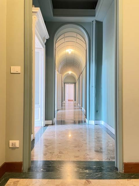Arco Della Pace - Parco Sempione In prestigioso palazzo d'epoca Signorile del 1913 con portineria, e doppio ascensore disponiamo di un'esclusiva 