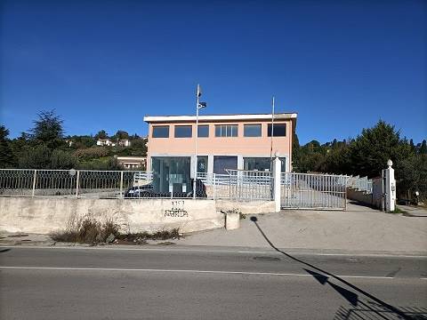 Commercial property in CALTANISSETTA