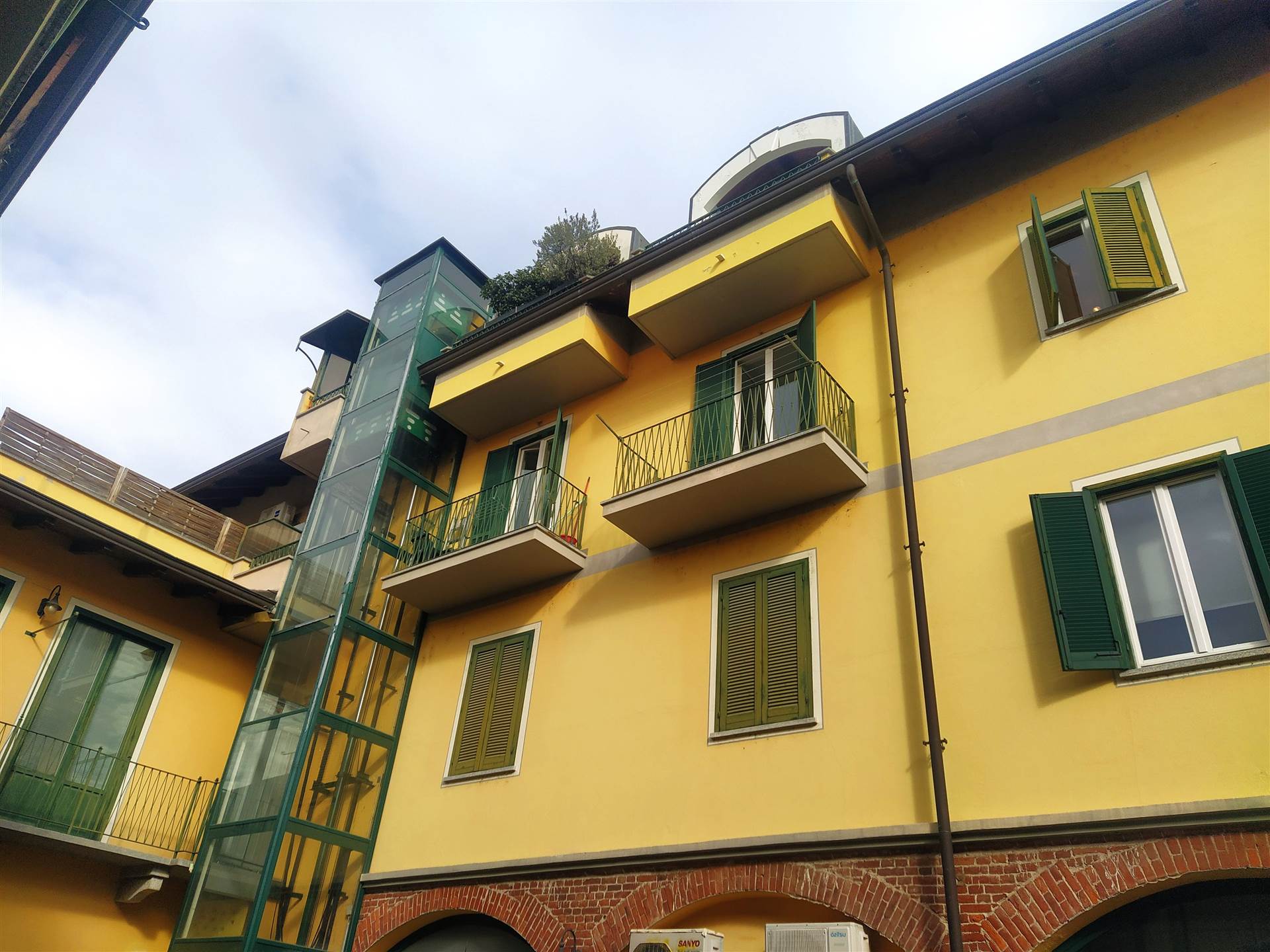 Appartamento in affitto a Borgomanero Novara