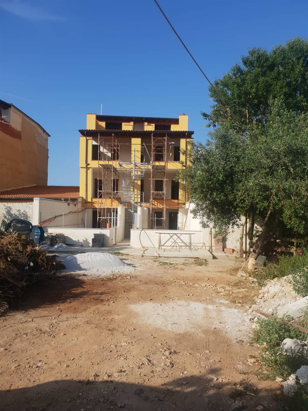 Trilocale ristrutturato in zona Pallavicino a Palermo