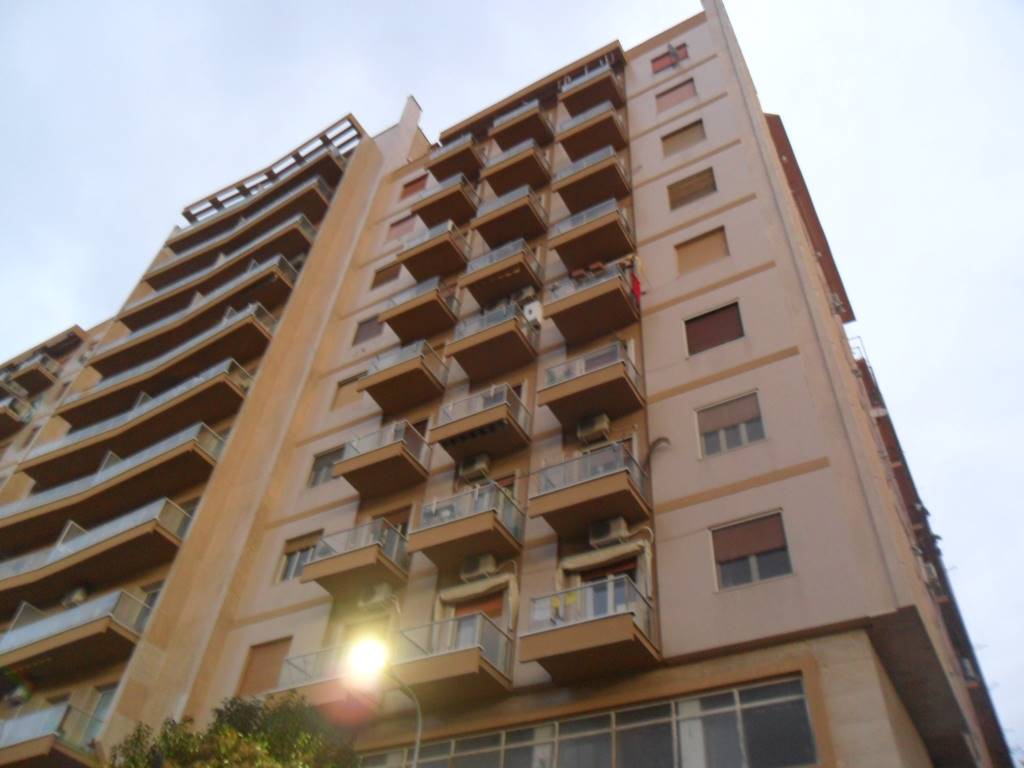 Appartamento in Via Napoleone Colajanni 24 in zona Margherita, Viale Amedeo a Caltanissetta