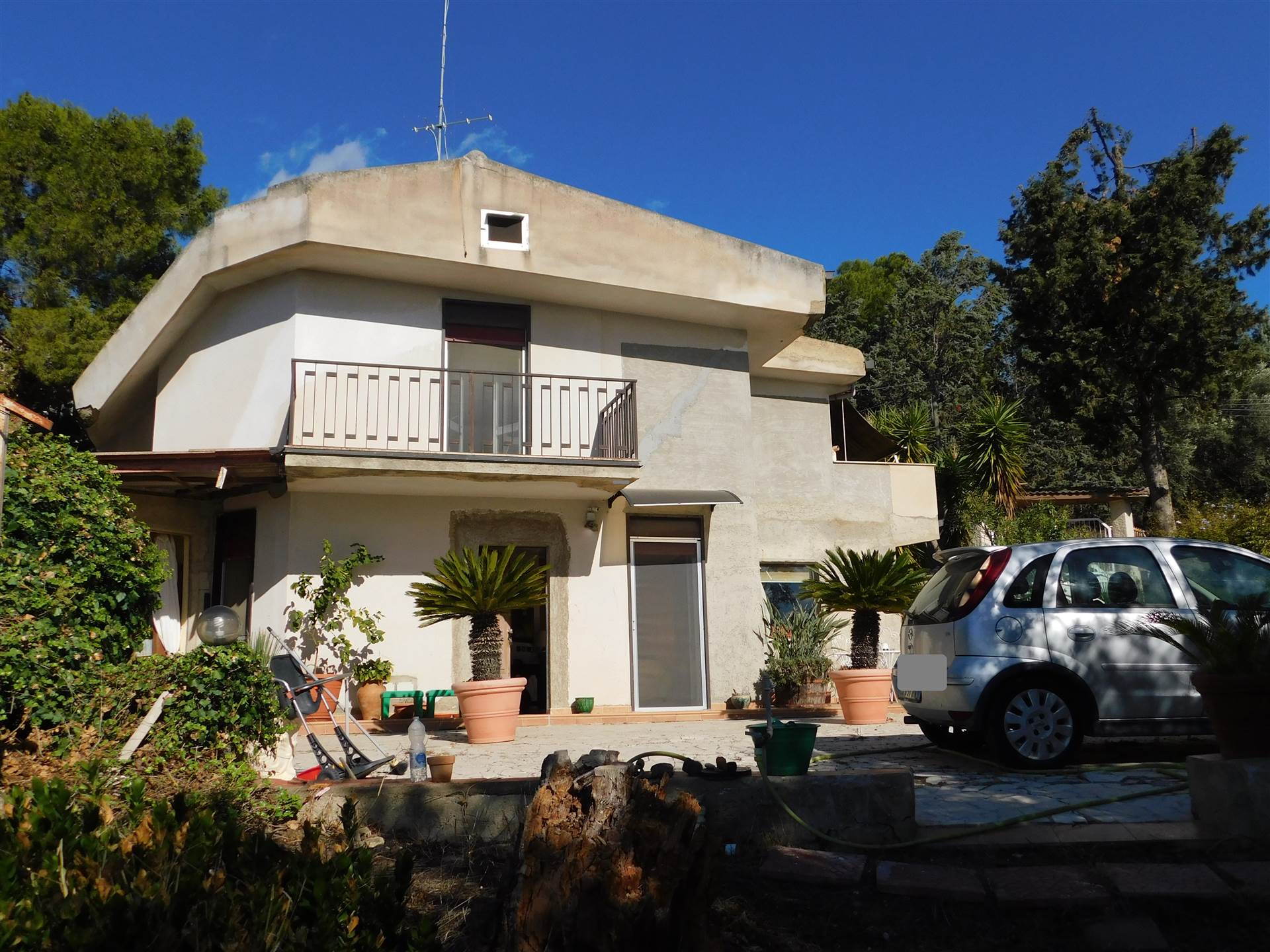 Villa in vendita a Caltanissetta Quartiere San Luca