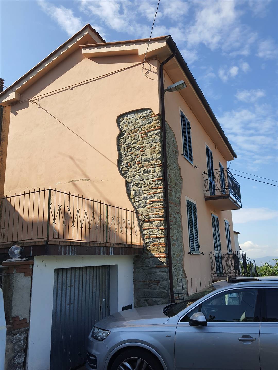 Terratetto in vendita a Pistoia Villa Di Baggio