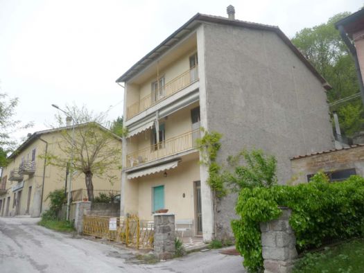 Appartamento in vendita a Santa Fiora Grosseto Bagnolo