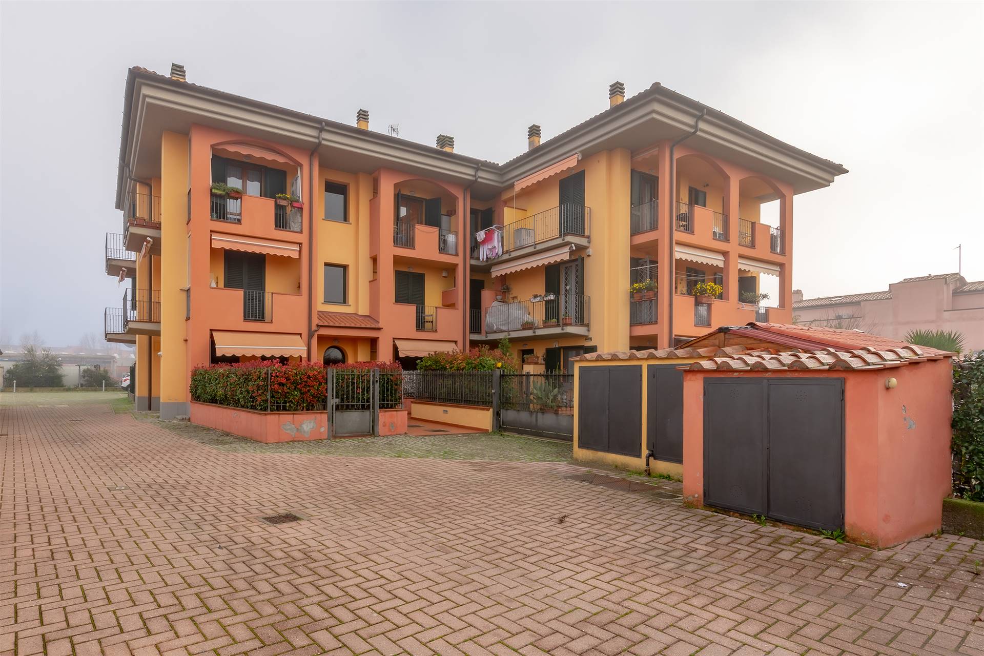 LA VILLA, CAMPI BISENZIO, Apartment for sale of 59 Sq. mt., Excellent Condition, Heating Individual heating system, Energetic class: G, placed at 1° 