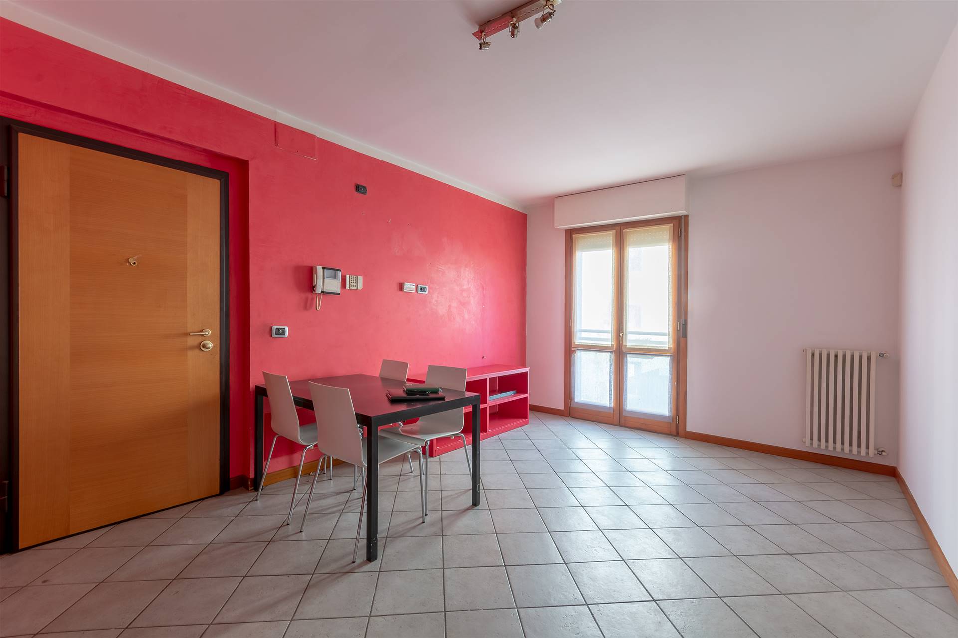PORTA A PRATO, FIRENZE, Apartment for sale of 66 Sq. mt., Good condition, Heating Individual heating system, Energetic class: G, placed at 2° on 5, composed by: 3 Rooms, Little kitchen, , 1 Bedroom, 