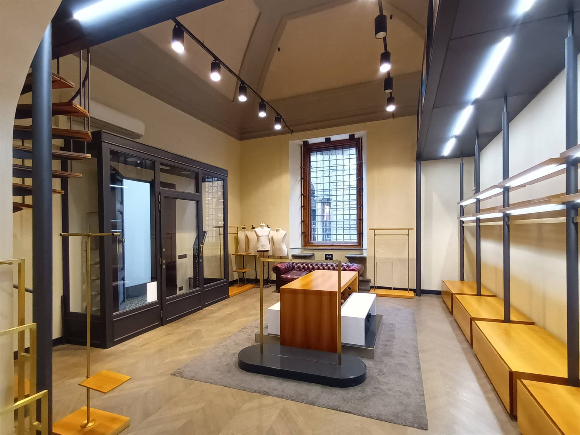 SANTA MARIA NOVELLA, FIRENZE, Commercial property for rent of 80 Sq. mt., Excellent Condition, Heating Individual heating system, Energetic class: G, 