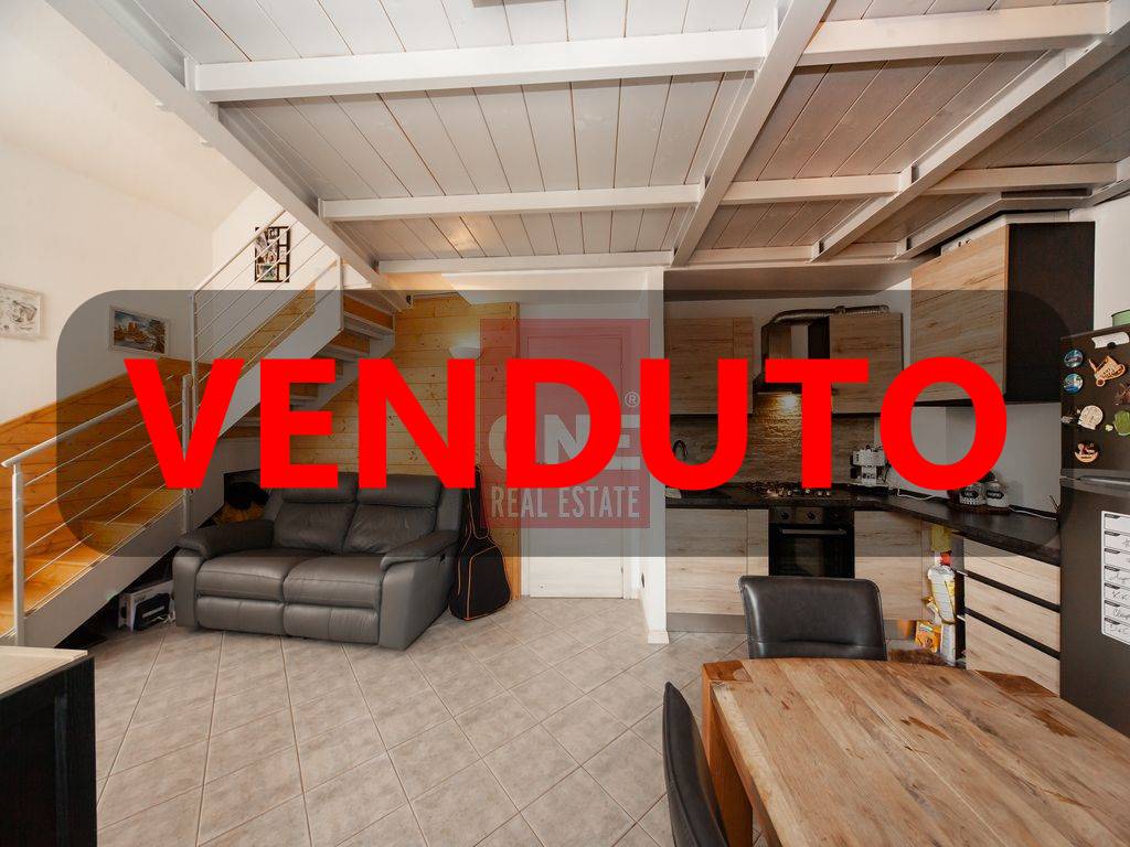 Appartamento in vendita a Villasanta Monza Brianza