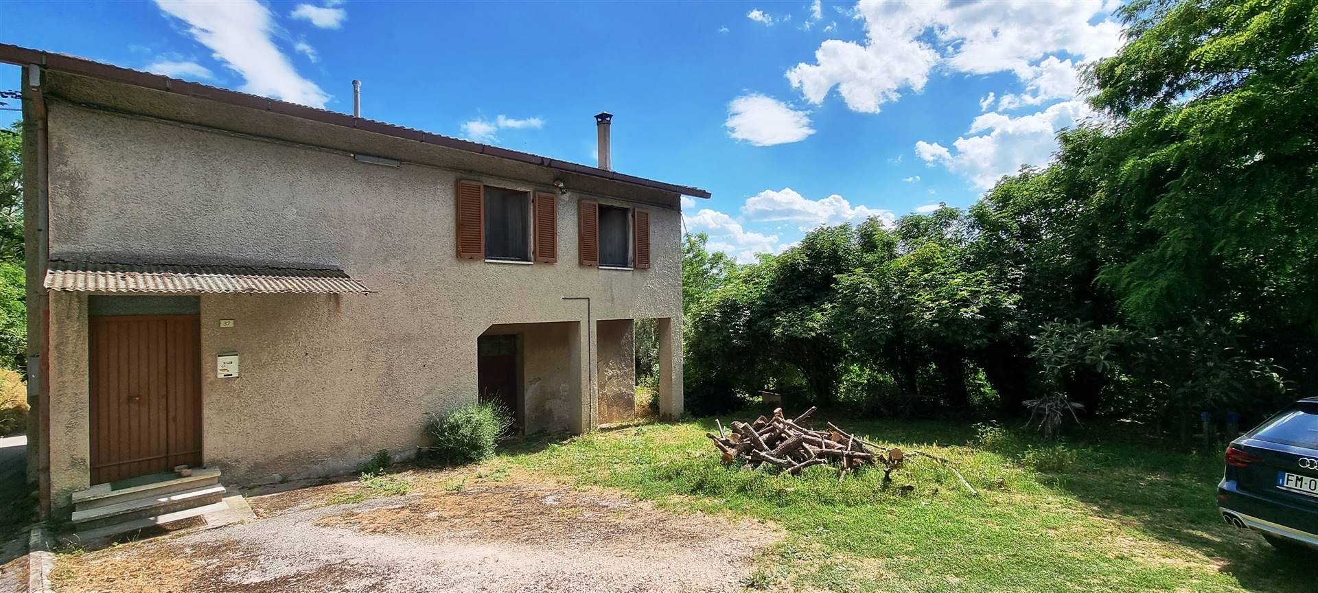 Casa semi indipendente in vendita a San Severino Marche Macerata Corsciano