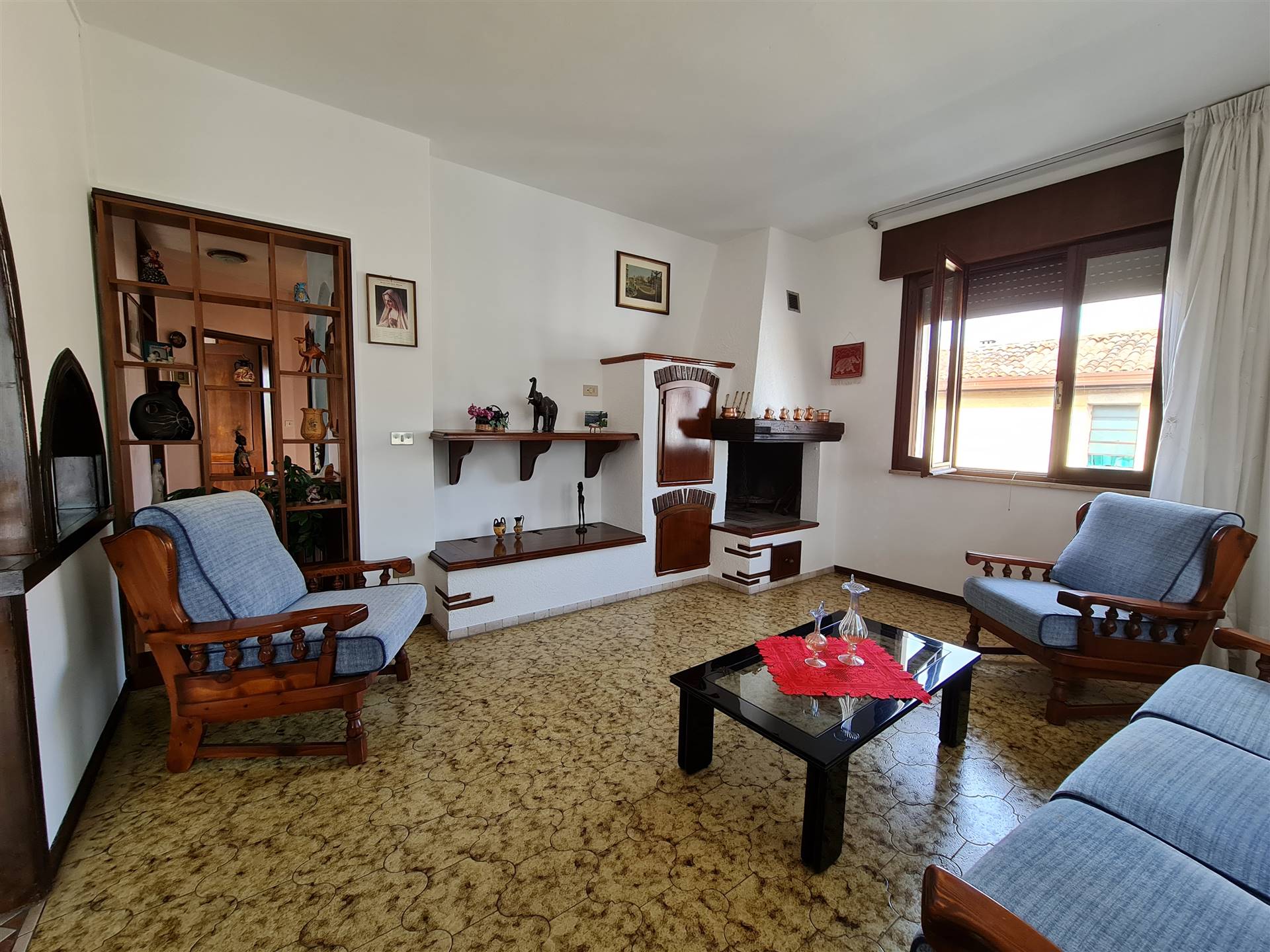 PADERNELLO, PAESE, Apartment for sale of 100 Sq. mt., Habitable, Heating Individual heating system, Energetic class: G, placed at 1° on 1, composed 