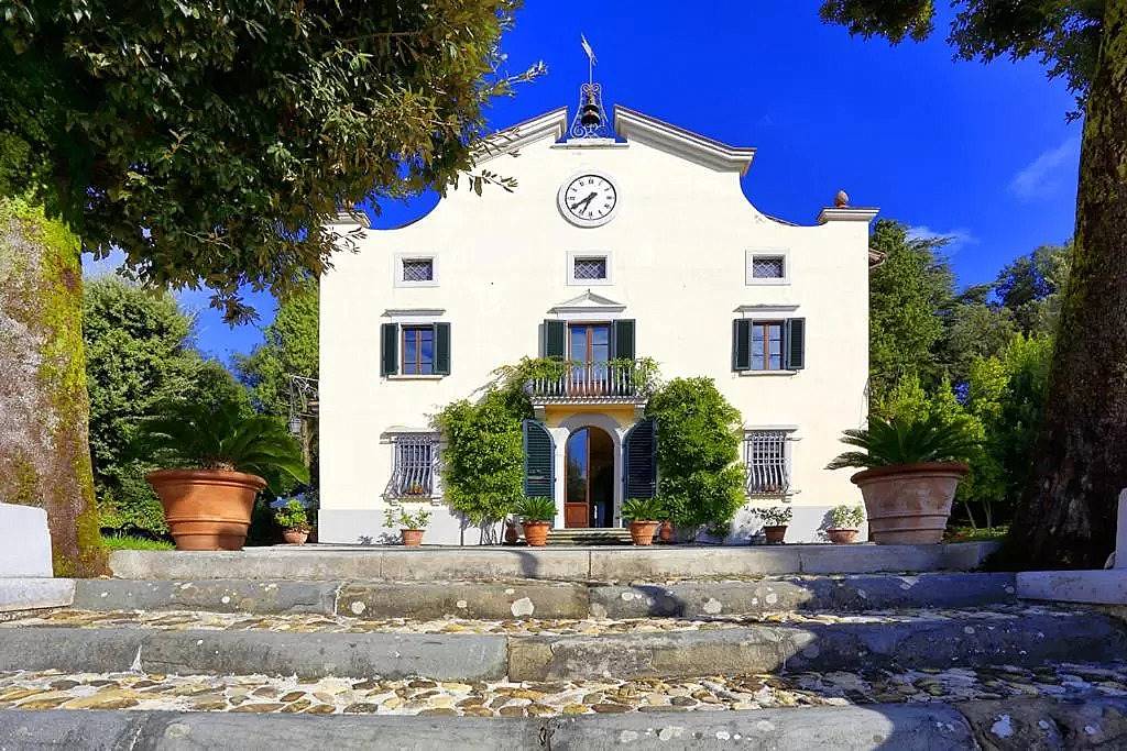 LAMPORECCHIO, Villa zu verkaufen von 1400 Qm, Beste ausstattung, Heizung Unabhaengig, Energie-klasse: G, am boden Land auf 4, zusammengestellt von: 