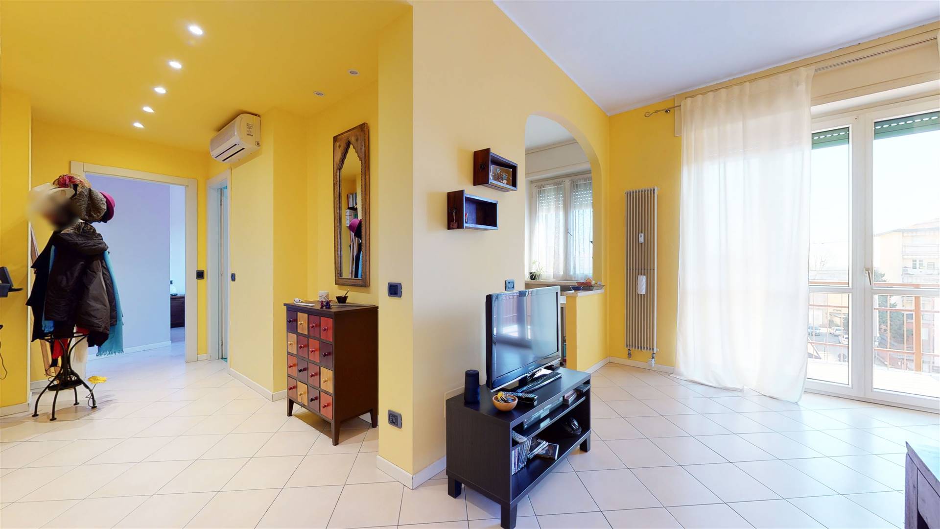 CASSANO D'ADDA, Apartment for sale, Restored, Heating Centralized, Energetic class: G, Epi: 272,1 kwh/m2 year, placed at 3° on 3, composed by: 2 
