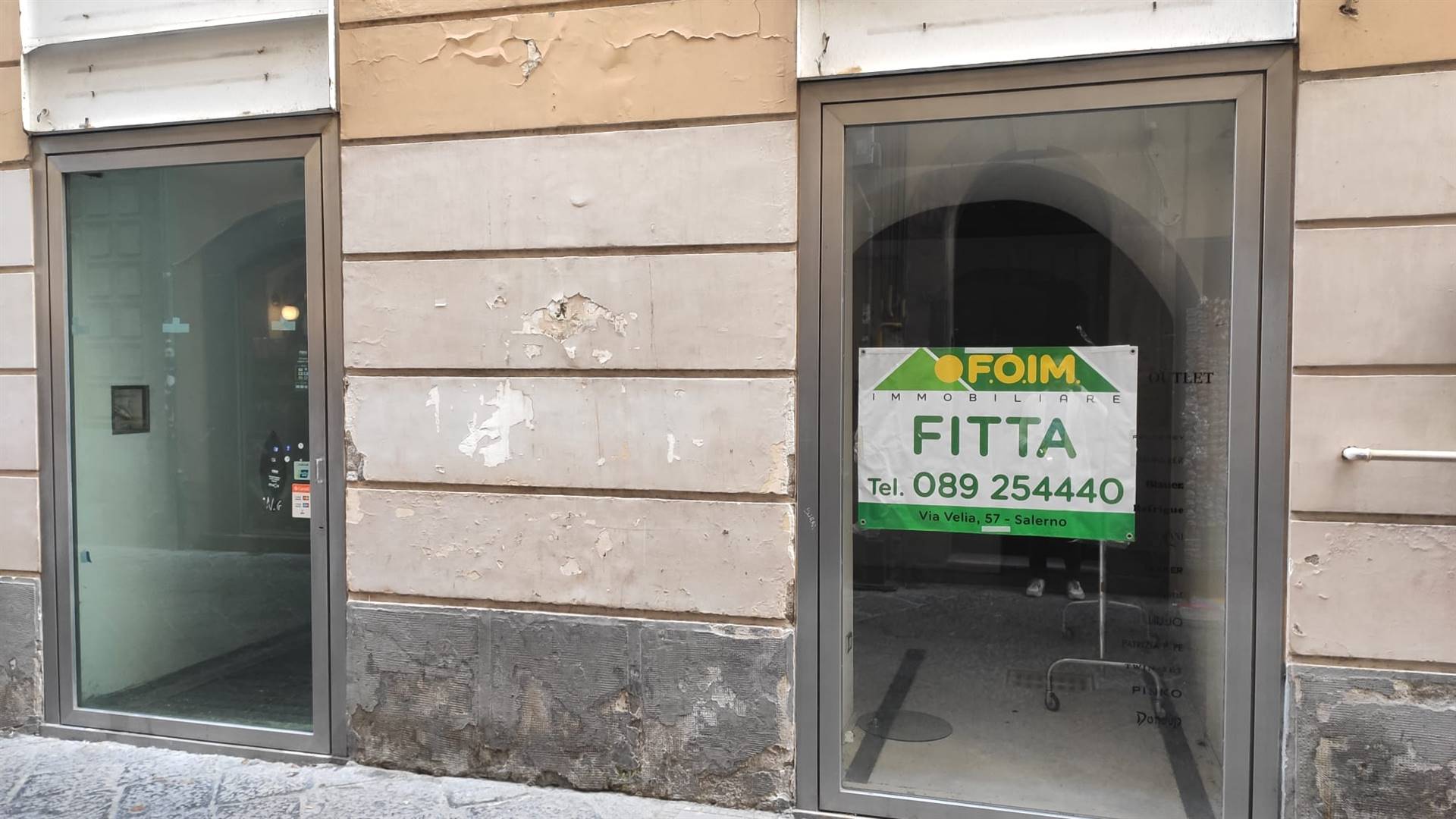 CENTRO STORICO, SALERNO, Store for rent of 510 Sq. mt., Good condition, Energetic class: G, composed by: , 1 Bathroom, Reserved