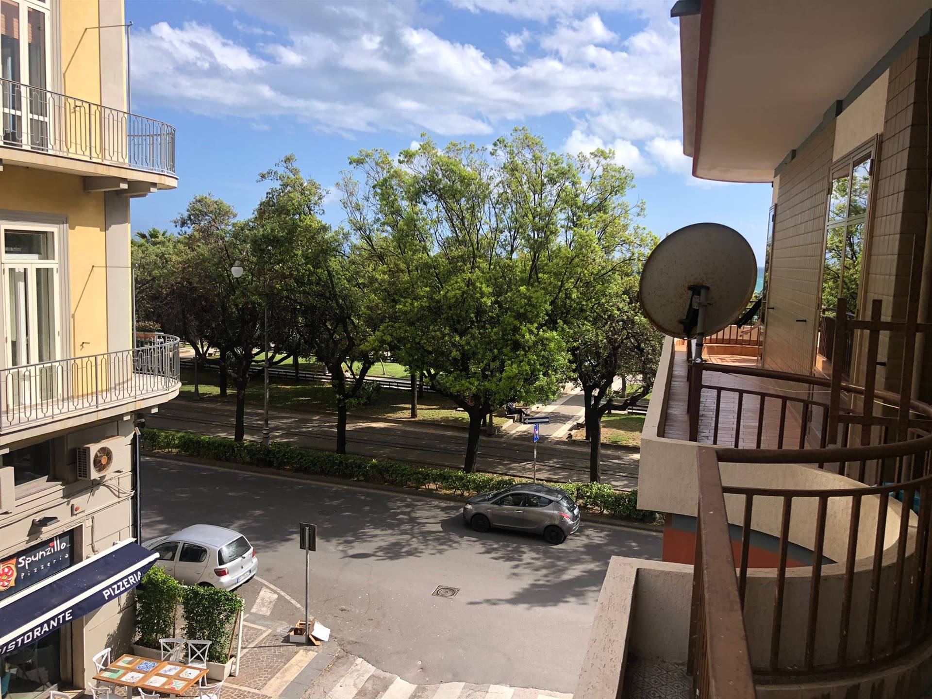 CENTRO, SALERNO, Apartment for rent, Heating Individual heating system, Energetic class: G, composed by: 2 Rooms, 2 Bedrooms, 1 Bathroom, Elevator, 